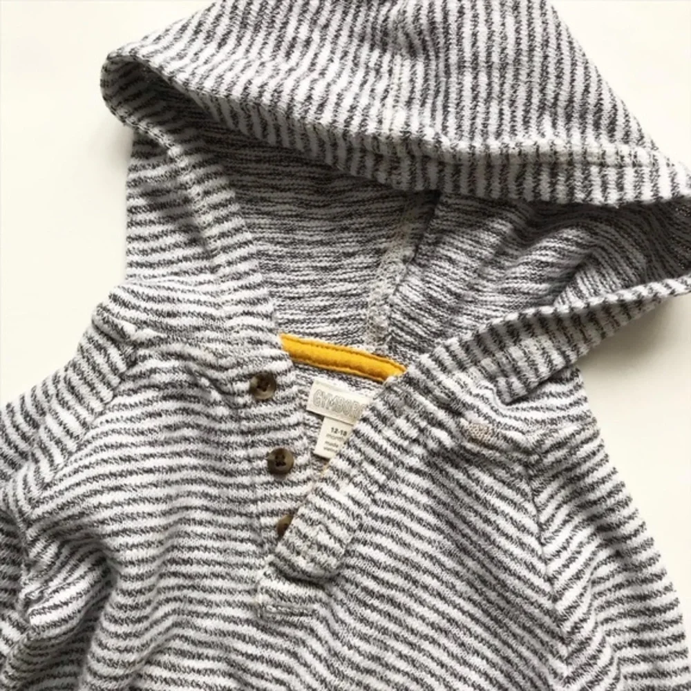Gymboree stripe Henley hooded sweatshirt EUC 12-18m / jogger EUC 18-24m set